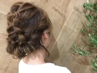 ロング カラー ヘアアレンジ 🩷🍭中津・梅田 エリア🍬💜のヘアスタイル