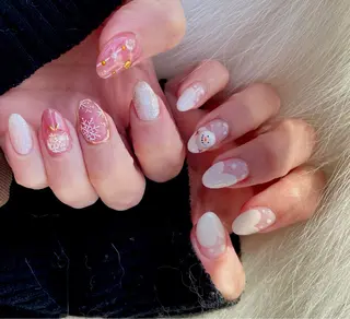 ネイル 山田 美紀のネイルデザイン