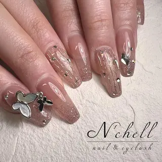 ネイル Nailist Aoiのネイルデザイン