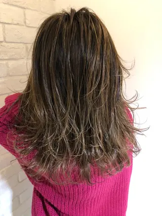 ミディアム カラー olino 【オリノ】西田辺のヘアスタイル