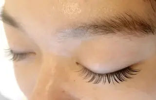 マツエク・マツパ satoko yoshida所属・Yoshida Satokoのマツエク・マツパデザイン