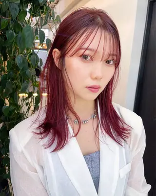 ミディアム カラー AiM 大名　似合わせカットのヘアスタイル