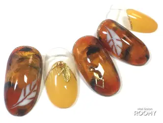 ネイル イワサキ  のネイルデザイン