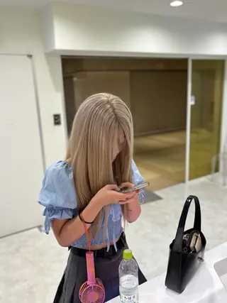 ロング カラー 大人っぽベージュ🤍 当日予約◎ヒロトのヘアスタイル