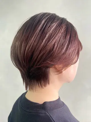 ショート カラー ヘアアレンジ 柳川 瑠衣菜のヘアスタイル
