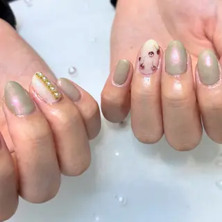 ネイル AKANE 🧴のネイルデザイン
