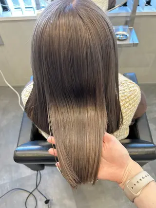 セミロング カラー Haru/THREE …by velvetのヘアスタイル