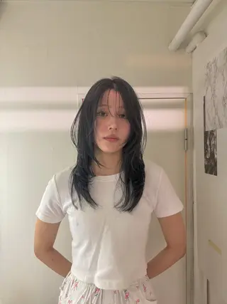 ロング カラー レイヤーカット 大和健生のヘアスタイル