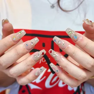ネイル HITOMI 💝のネイルデザイン