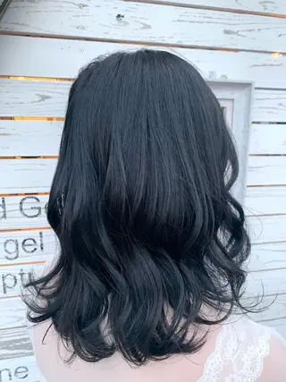 カラー 伊藤 由妃乃のヘアスタイル