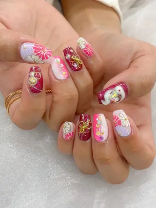 ネイル 五十嵐 美智のネイルデザイン