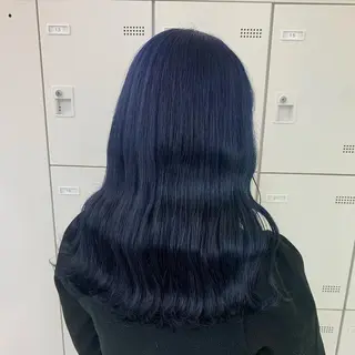 ロング カラー ヘアアレンジ 🩵色落ち可愛い 寒色カラー🩵のヘアスタイル