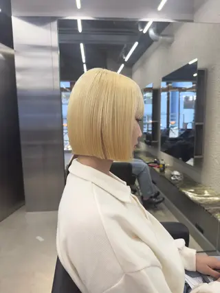 ショート 鈴木直之/ハイトーン /ボブ/美髪矯正のヘアスタイル
