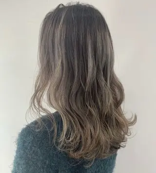 セミロング カラー 聖花/暖色カラー /縮毛矯正/透明感のヘアスタイル