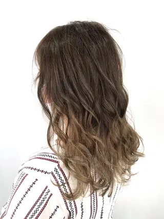 セミロング カラー インナーカラー/ ストレート/奥野洸也のヘアスタイル