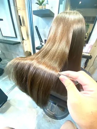 ロング カラー 🟡【美髪専門店】 ✨褒め髪/艶髪🟡のヘアスタイル