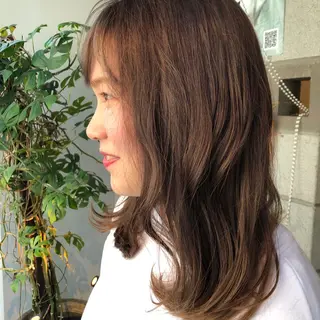 ミディアム カラー ヘアアレンジ 松本 夏海のヘアスタイル