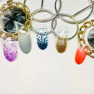 カラー カメレオン ネイルのエステ・リラクイメージ