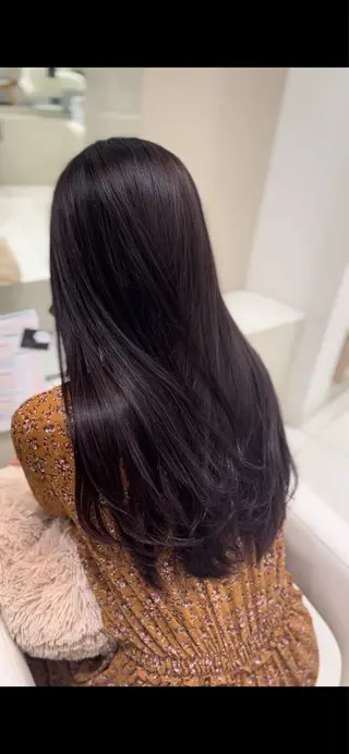 ロング 👑顔周り韓国風 レイヤーSHUTOのヘアスタイル