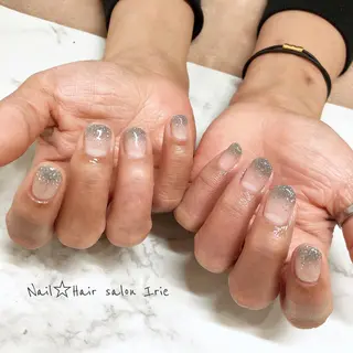 ネイル Hair salon Irie所属・與儀 知佳のネイルデザイン