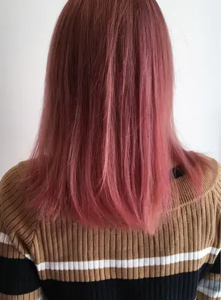 ミディアム カラー tipi 香椎・千早のヘアスタイル