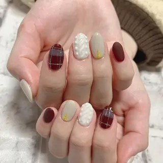 ネイル 💅ネイルハウス🏡 🎀TOMO🎀のネイルデザイン