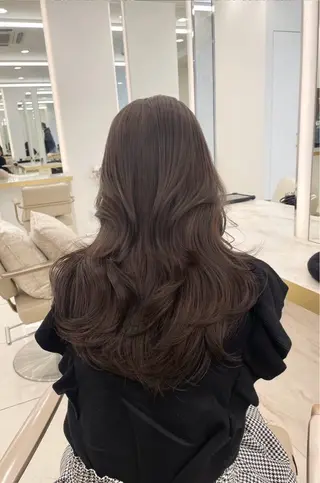 ロング カラー 韓国風レイヤー/ 島原　由璃のヘアスタイル