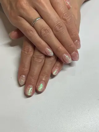 ネイル Blue Reef 四谷三丁目所属・たかの はづきのネイルデザイン