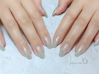 ネイル YUMI NAGAI  のネイルデザイン