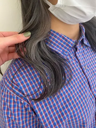 セミロング カラー 細めハイライト🩶 ボブ/レイヤーカットのヘアスタイル