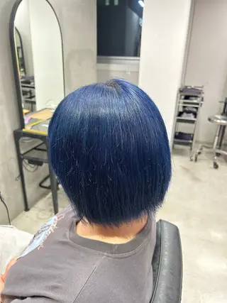 ショート カラー 赤坂 康成のヘアスタイル