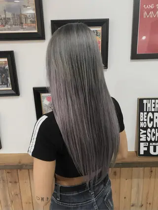 ロング カラー hair design NORM所属・吉田裕太/ハイライト ダブルカラーのヘアスタイル