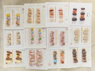 ネイル Alra アルラのネイルデザイン