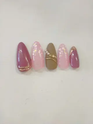 ネイル MAHALO NAIlのネイルデザイン