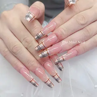 ロング カラー momo 長さだしのネイルデザイン