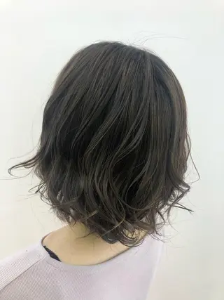 カラー 茅ヶ崎/ハイライト/ ハイトーン/関口実華のヘアスタイル