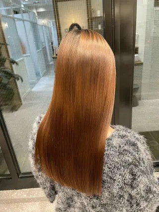 ロング 荒木 理緒のヘアスタイル