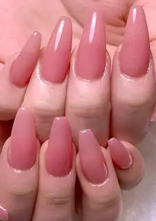 ネイル 美爪パラジェル導入店 Sunnilyのネイルデザイン