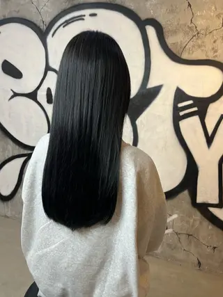 ロング Kearny 小林 裕花のヘアスタイル
