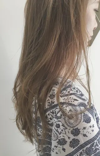 ロング カラー tipi 香椎・千早のヘアスタイル