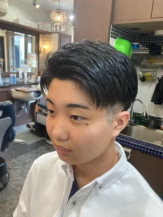 ショート メンズ ルピナス中田店長 山口大地のヘアスタイル