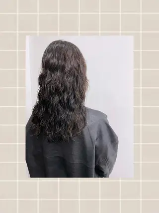 ロング パーマ 聖花/暖色カラー /縮毛矯正/透明感のヘアスタイル