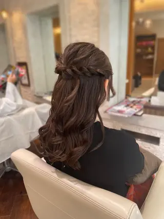 ロング ヘアアレンジ 本多 美羽のヘアスタイル