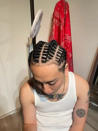 ヘアアレンジ メンズ 渡瀬 茜子のヘアスタイル