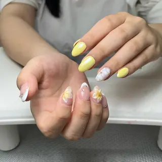 ネイル ヒェウ Nail Nambaのネイルデザイン