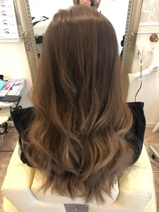 ロング La.fleur ラ.フルールのヘアスタイル