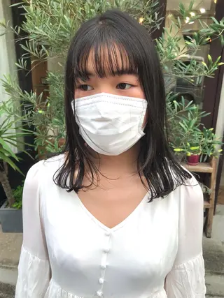 セミロング カラー 木村陸弥 似合わせ 透明感カラー🌿のヘアスタイル