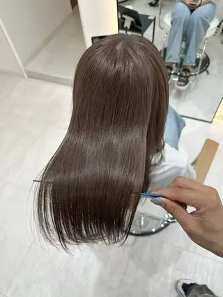 ロング 赤み消し/オリーブ カーキ/福田れんのヘアスタイル