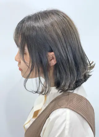 ミディアム カラー 柿本拓【全席完全個室 ログネオン】のヘアスタイル