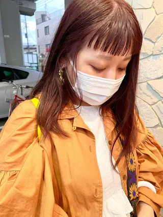 セミロング カラー ZOA classic hair所属・東 みのりのヘアスタイル